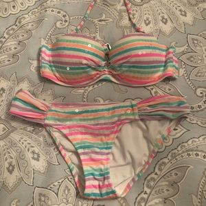 Swim | Contrasting Twist Top Bikini | Poshmark